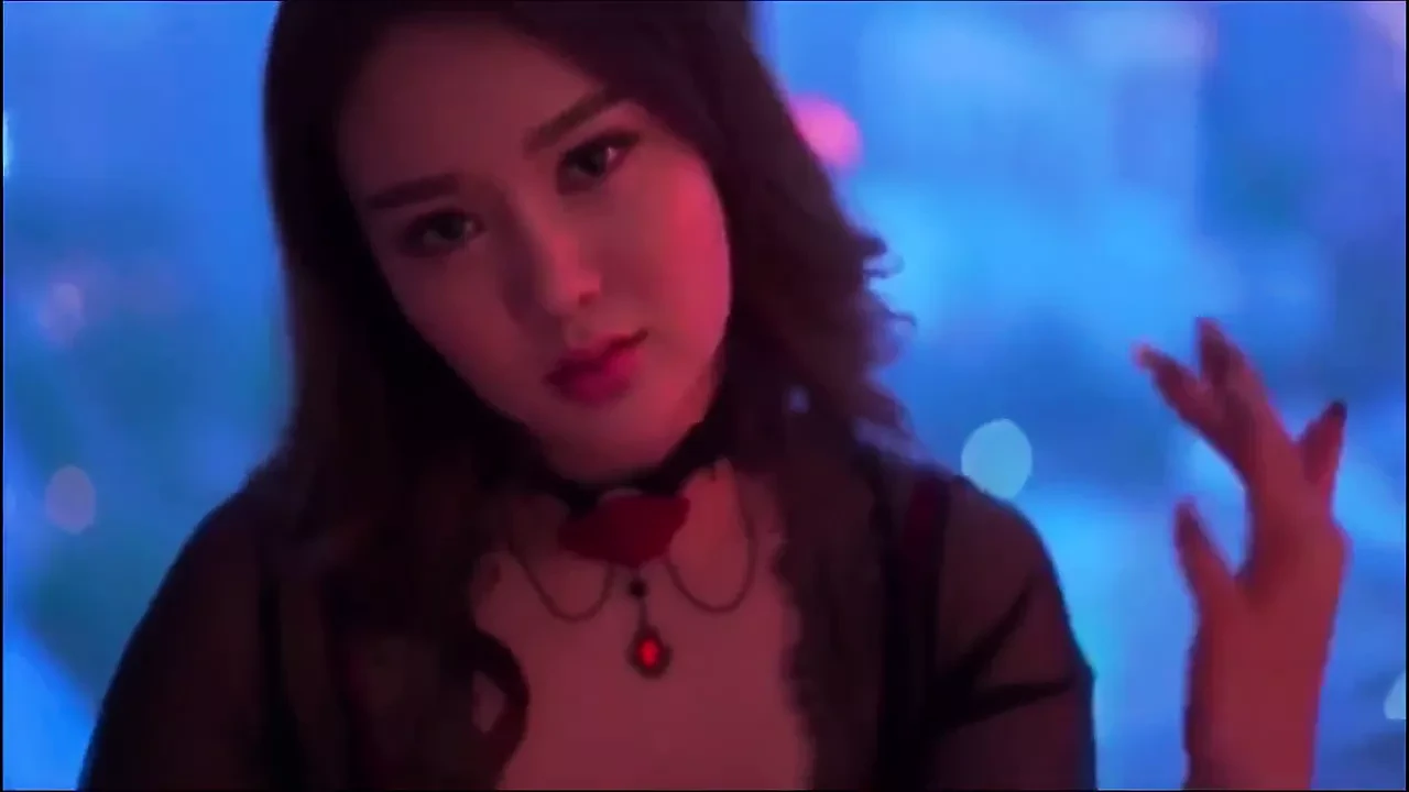 美丽的中国模特Yi Yang