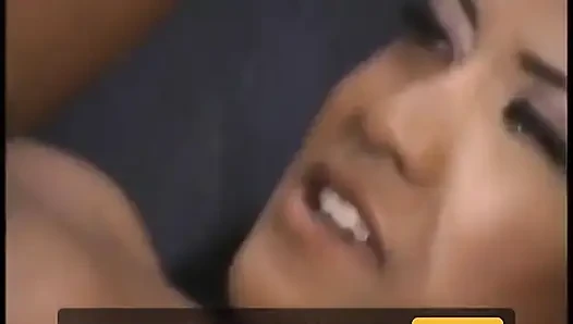 Lyla lei si mahasiswi nakal asia dientot anal di ruang tamu