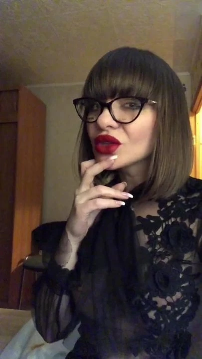 Milf slut Viktoria 5