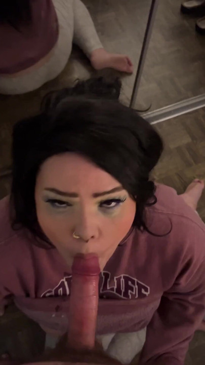 No Hands Blowjob with Swallowing Cum in Mouth and Post Orgasm Sucking! | Clip 1