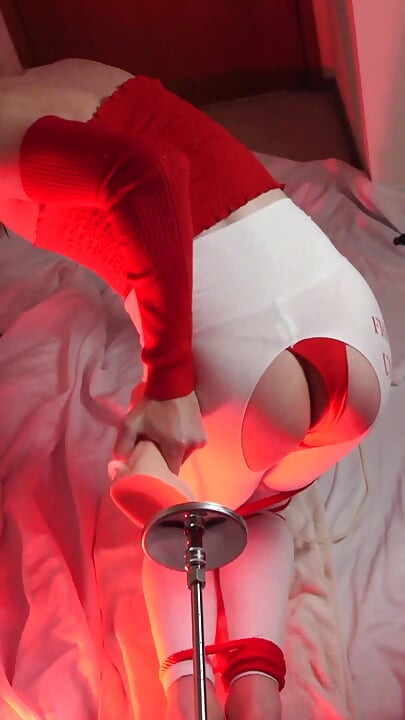 Sissy tied up and sex machine her
