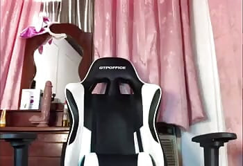 Stimulasi melampau kelentit saya, pancutan besar dan kongkek