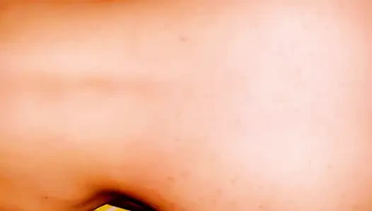 Секс-пара мастурбирует в любительском видео