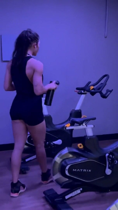 Latina's Gym Warm-Up Leads to Intense Creampie! | Clip 1