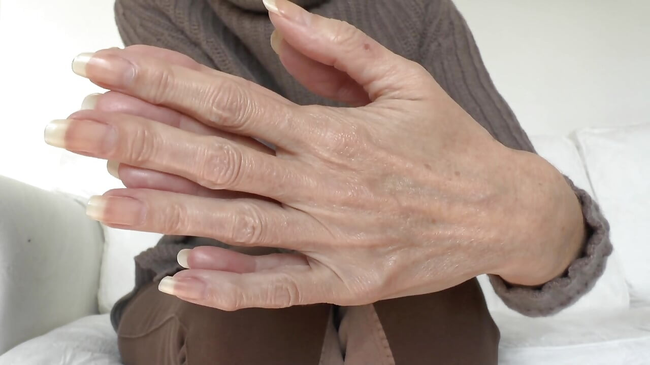 내추럴 긴 손톱, 가운데 손가락과 핑거 스냅, JOI, 레이디 빅토리아 발렌테