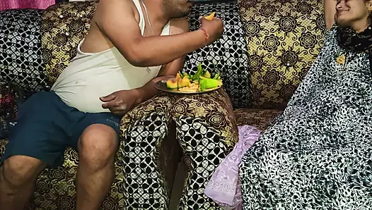 Bhabhi Ne Electric Man Ko Khurbuja Khlya Xvideo Romance