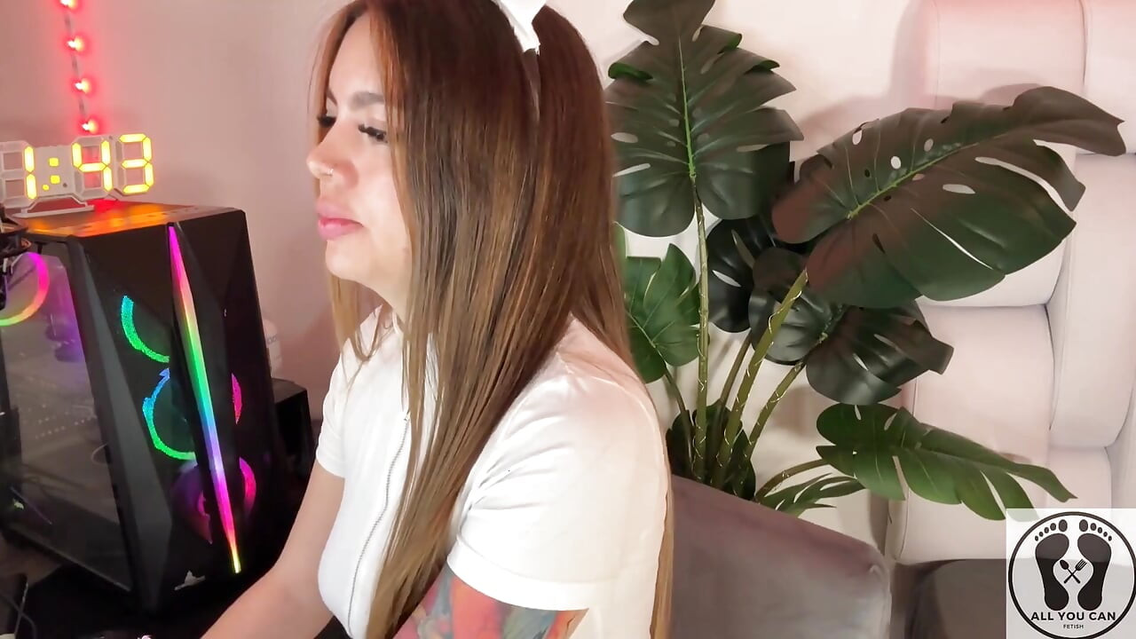 Enfermeira aplica beta à terapia de conversão alfa