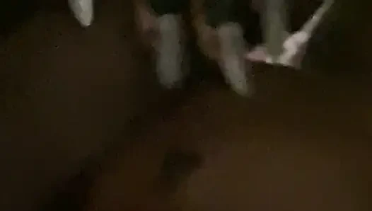 Dsl pembe dudaklar siyah 18 yaşındaki genç kız sert büyük zenci özensiz sakso çekiyor yüz sikişi zenci yakın çekim