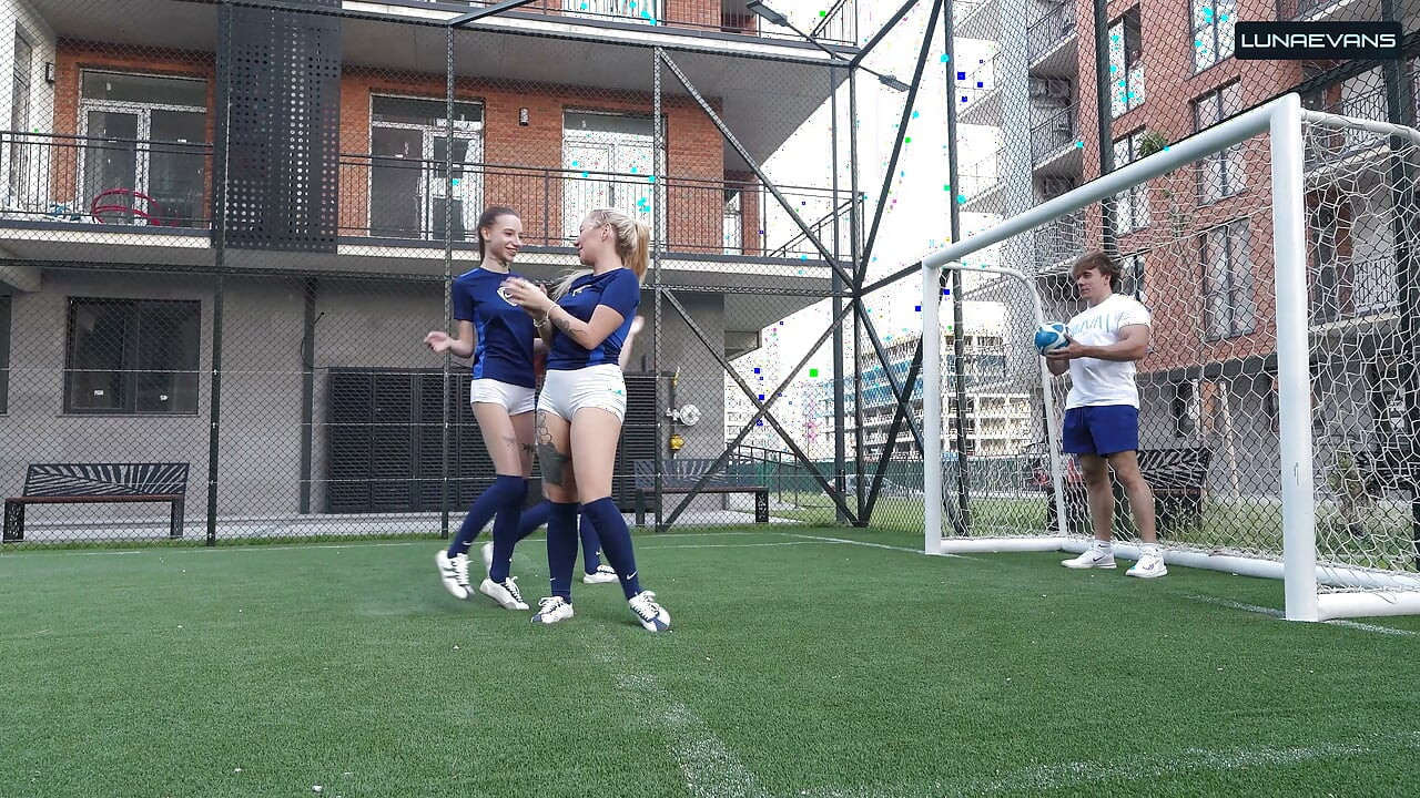 Locker Room After Football - Three Girls Share One Cock & Get a Creampie