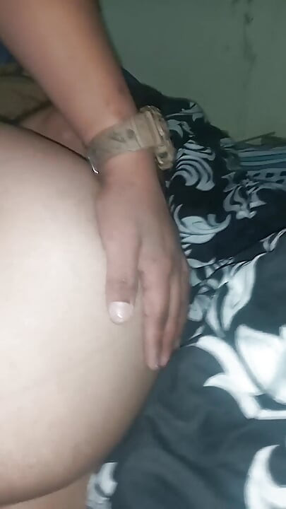 Eva es follada por Samael, latina real amateur