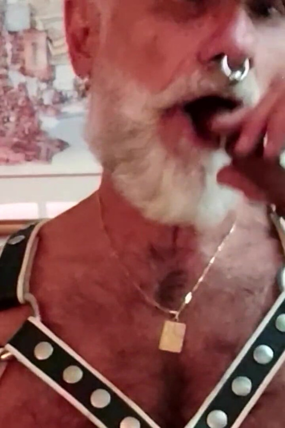 Pumping and Cigar Session