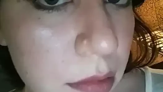 lolafuccbunny with the short hair look