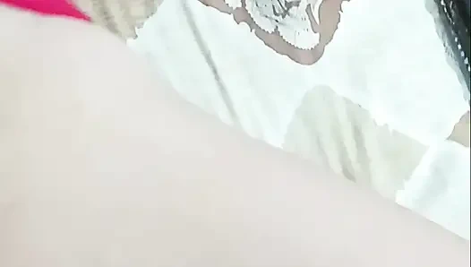 Ngentot kontol besarku yang imut