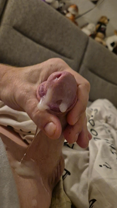 Who wants to lick it clean? - I'm jerking off and cumming horny again