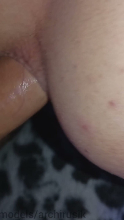 Tight young hole fucked by a dick without a condom to cum! | Clip 1