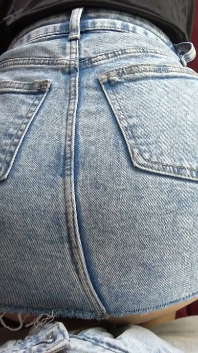 Pov avsugning - enorm kuk och sex med äldre styvsyster medan hon är ensam hemma | Klippa 1