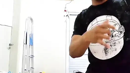 Кончает в рот замужней шлюхе!