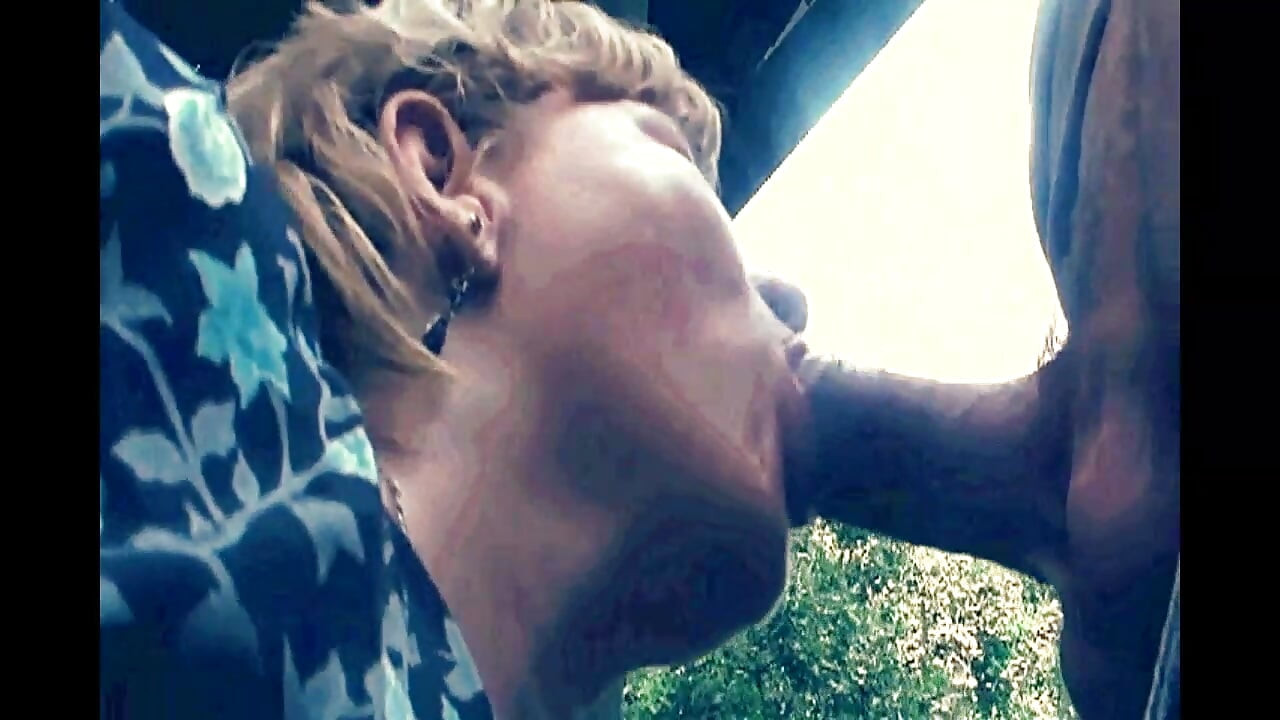 बालों वाली चूत वाली मोटी रंडी की मर्द द्वारा चुदाई