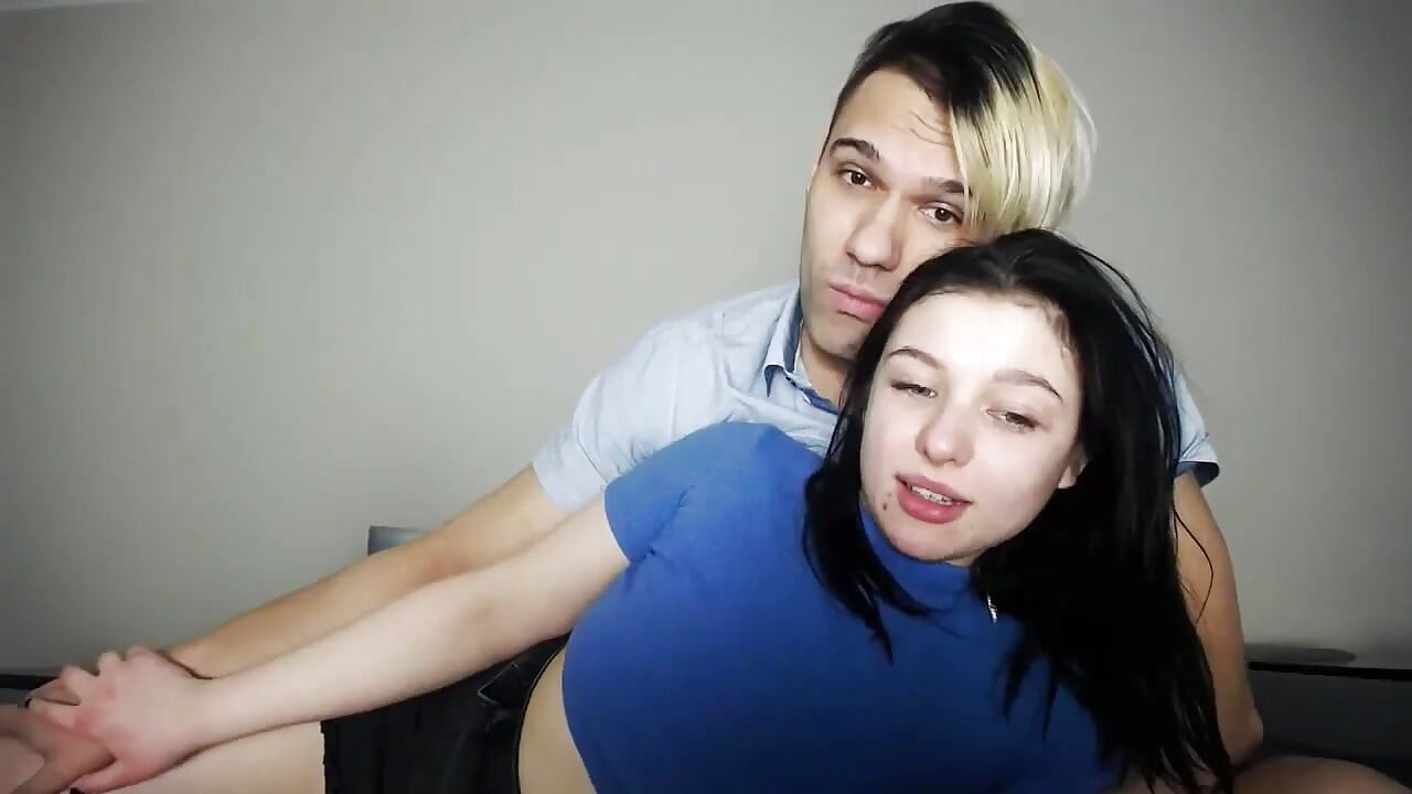 Teen Couple on Web Cam