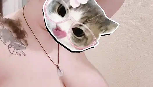 Kafamın kenarlarını tıraş ediyor önizleme