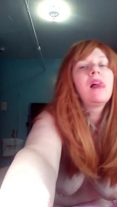 Fat pussy  Sexy redhead