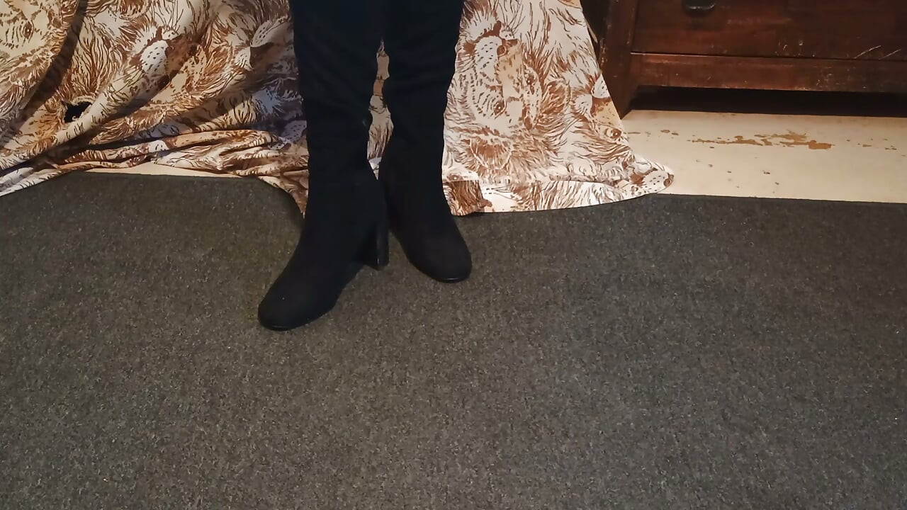 Parada pantofilor lui Marcy!