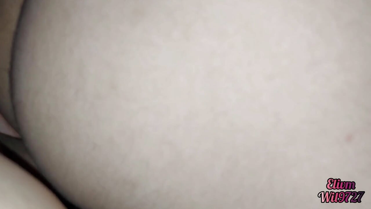 Creampie in teen pussy