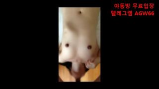 セクシーな韓国人フェラ