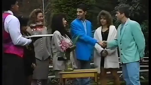 Retro-orgie mit doppelpenetrationen