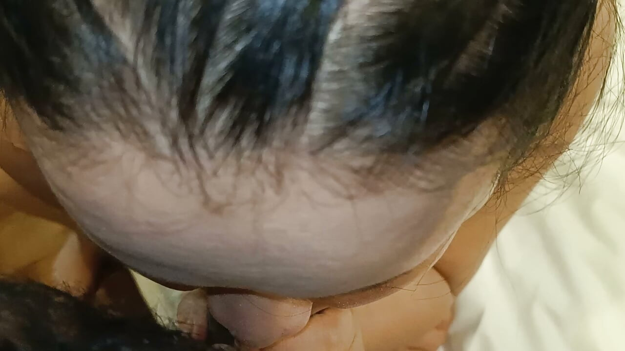Wanita berpantat besar yang lapar masak...