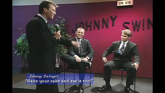 İnleyen kaltak sert yarağa biniyor