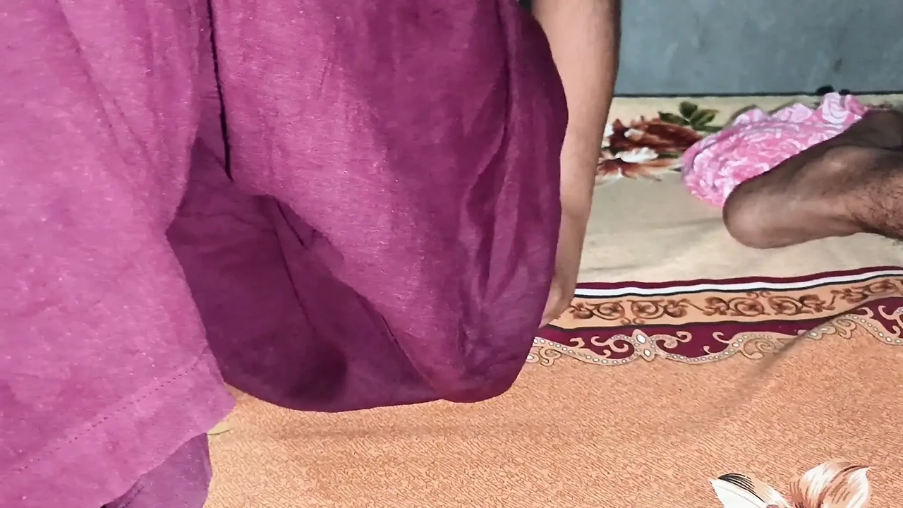 Part-1 Asian Girl with Tight Pussy Taking a Good Dick Parsons hard painful