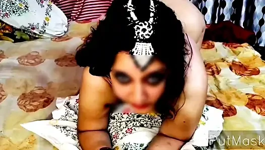 Indian Bengali Beautiful Bhabi  alone ate home fock devor night