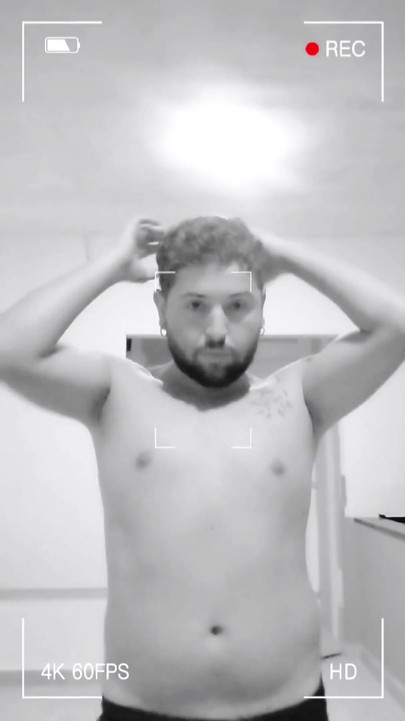 I Woke up Horny and Showed off in Bed