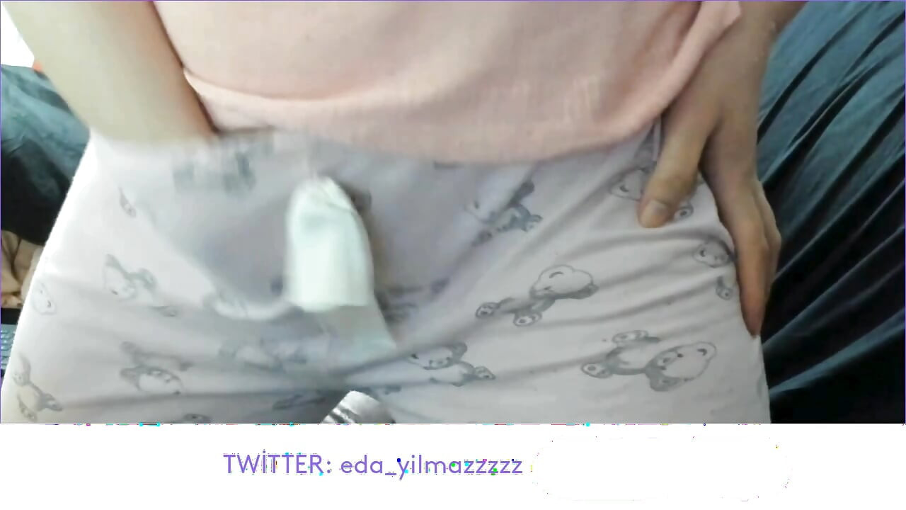 PIJAMA DE MASTURBARE - FRECARE DE PIZDĂ CU PIJAMA