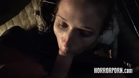The girl in the cage (Horror Porn)