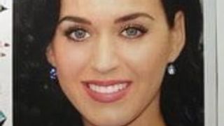 Katy Perry, hommage au sperme, bukkake no. 1