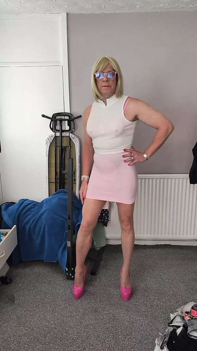 Sissy holly in chastity and plugged
