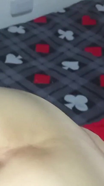 Snažan trenutak iz "Želim da me masturbiraš i ejakuliraš u meni"