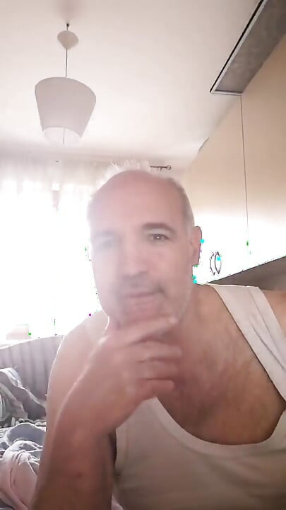 Penisi yumuşak mı yoksa sert mi seviyorsun?