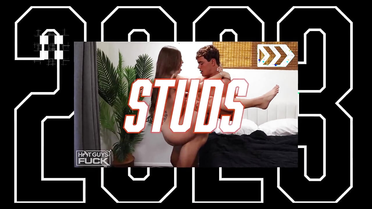 Fit All American Jock Fucks Assian Aries Li Like a Savage!