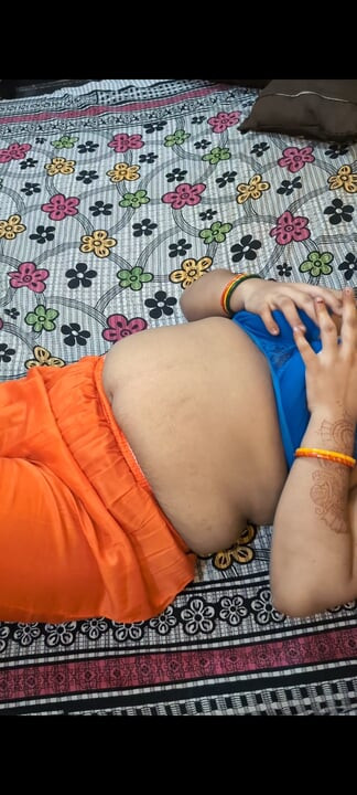 Bhut din ke bad wife ghar aa gyi