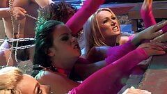 Diana Doll und ihre lesbischen Freundinnen Brooke Scott, Angelina