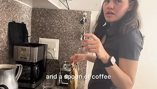 My neighbor teaches me how to be a hot lesbian