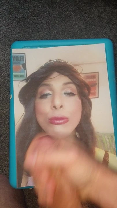 Cum Tribute - ellesummers77