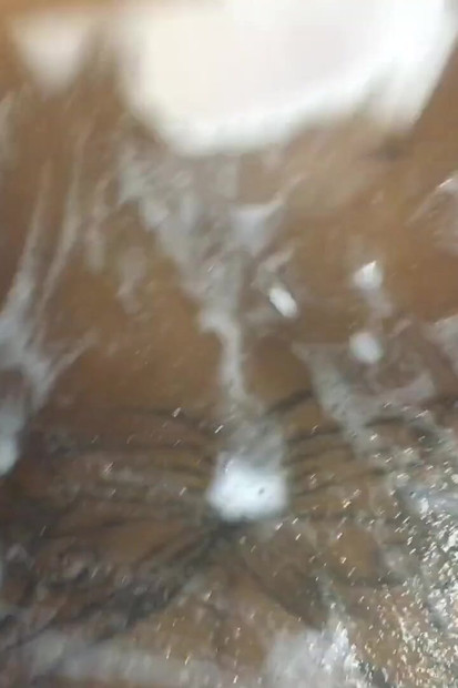 Masa mandi dengan Diana Kotor