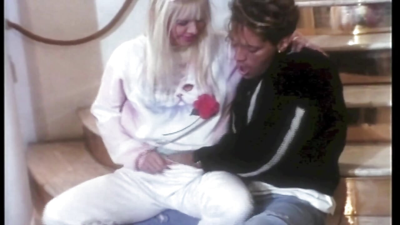 Rocco Und Cicciolina in Einer Unglaublichen Vintage-szene