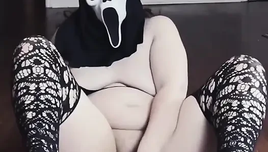 Какой твой любимый страшный фильм?!