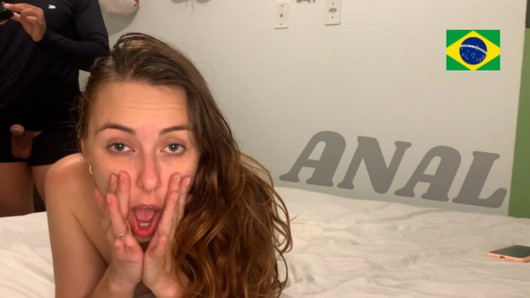 Ariel mostra o rosto pela primeira vez - ANAL