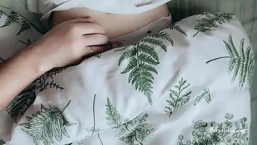 Good Morning Petite Pussy! I Want to Play with You